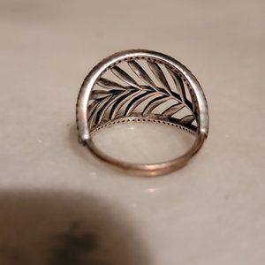 SIZE 7 SILVER RING